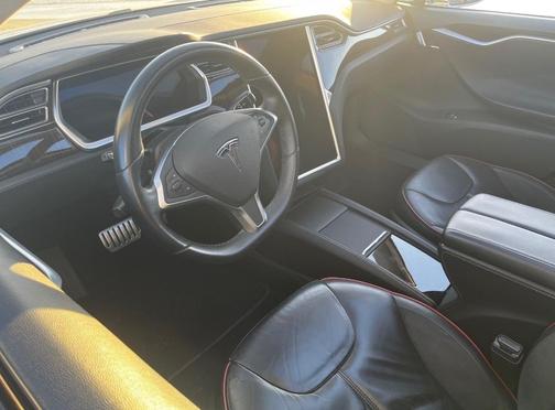 Black 2014 Tesla Model S Performance