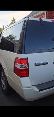 White 2007 Ford Expedition EL Limited
