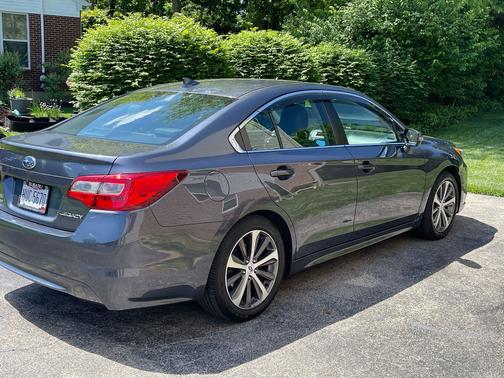 Gray 2016 Subaru Legacy 2.5i Limited