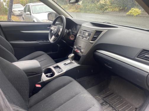 2010 Subaru Outback 2.5 i Premium