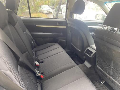 2010 Subaru Outback 2.5 i Premium