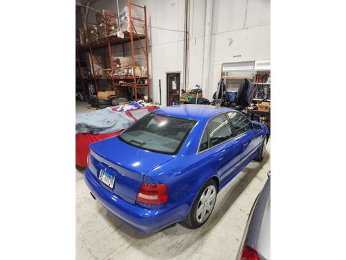 2001 Audi S4 quattro
