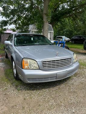 Green 2005 Cadillac DeVille Base