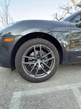 2024 Porsche Macan Macan T