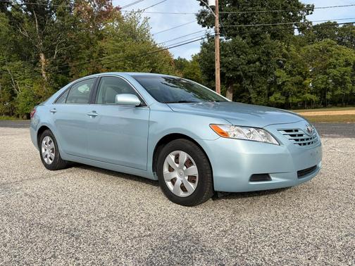 Blue 2009 Toyota Camry LE