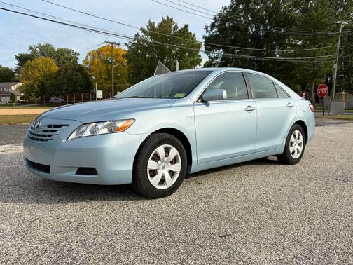Blue 2009 Toyota Camry LE