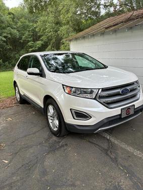 White 2016 Ford Edge SEL