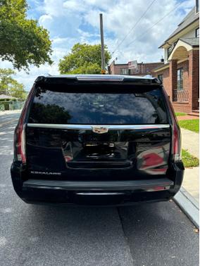 2020 Cadillac Escalade ESV Luxury