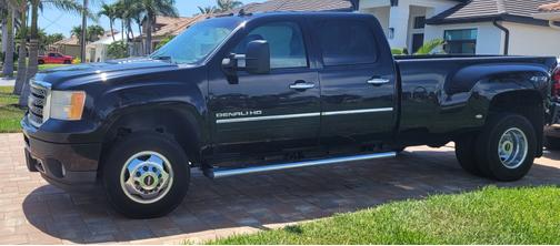 2014 GMC Sierra 3500 Denali