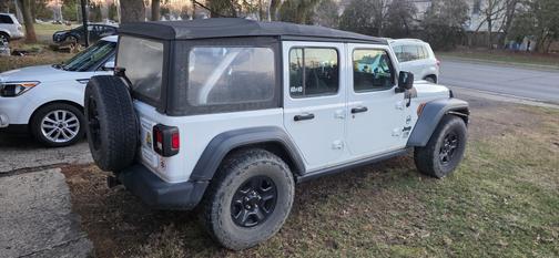 2018 Jeep Wrangler Unlimited Sport