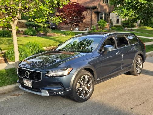 Blue 2018 Volvo V90 Cross Country T6