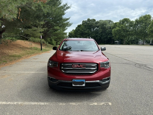 Red 2019 GMC Acadia SLT-1