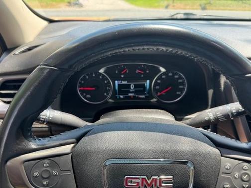 Red 2019 GMC Acadia SLT-1