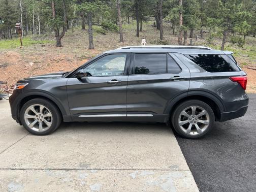 2020 Ford Explorer Platinum