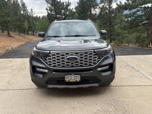 2020 Ford Explorer Platinum