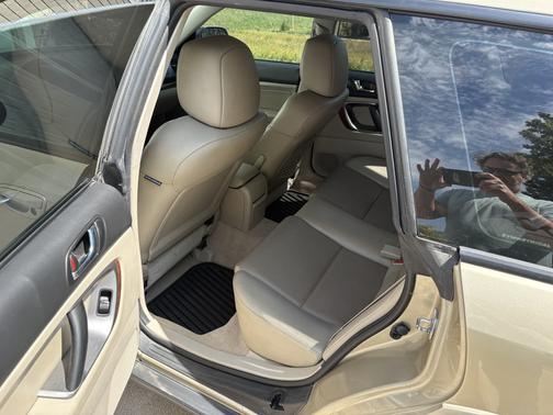 2008 Subaru Outback 3.0 R Limited L.L. Bean Edition