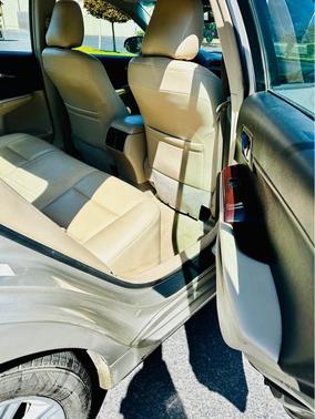 Beige 2014 Toyota Camry XLE