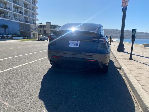 Gray 2023 Tesla Model Y Long Range
