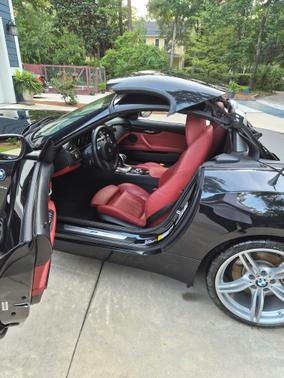 Black 2013 BMW Z4 sDrive35is