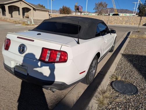 2012 Ford Mustang V6