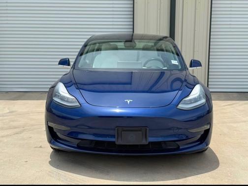 2019 Tesla Model 3 Standard Range Plus