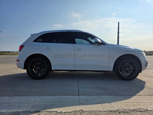 2014 Audi SQ5 3.0T Premium Plus