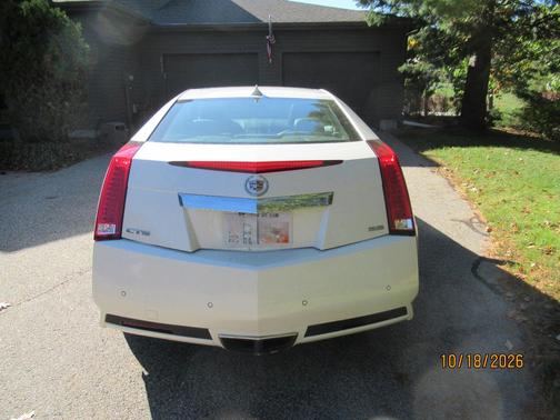 White 2014 Cadillac CTS Performance