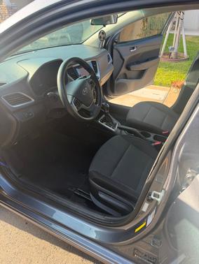 Gray 2019 Hyundai Accent SE