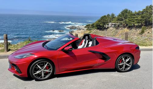 Red 2022 Chevrolet Corvette Stingray w/2LT