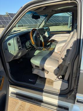 1999 Chevrolet Suburban 1500