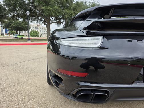 2014 Porsche 911 911 Turbo S Cabriolet