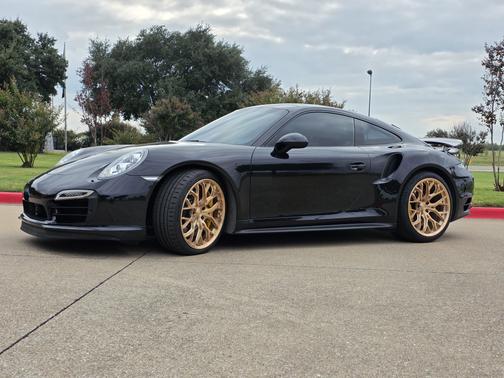 2014 Porsche 911 911 Turbo S Cabriolet