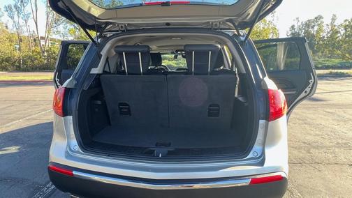 Silver 2011 Acura MDX 3.7L Technology