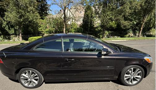 2012 Volvo C70 T5