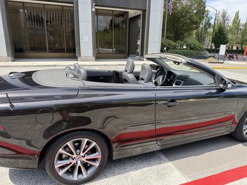 2012 Volvo C70 T5