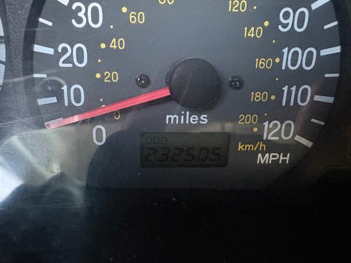 1998 Mitsubishi Montero Sport LS