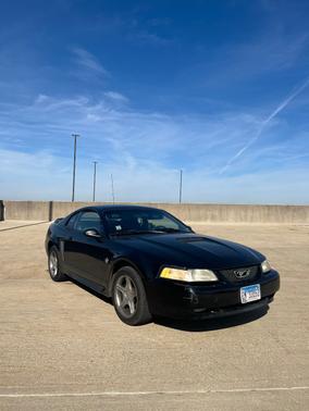 Black 1999 Ford Mustang GT