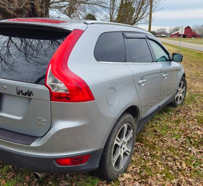 2013 Volvo XC60 T6 Premier Plus