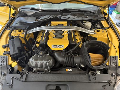 2017 Ford Mustang GT Premium