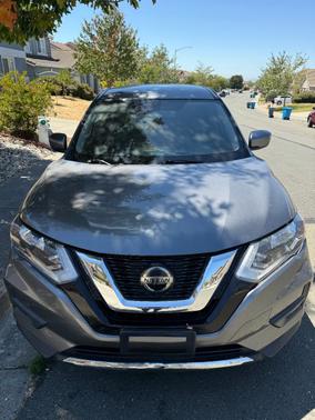Gray 2020 Nissan Rogue S
