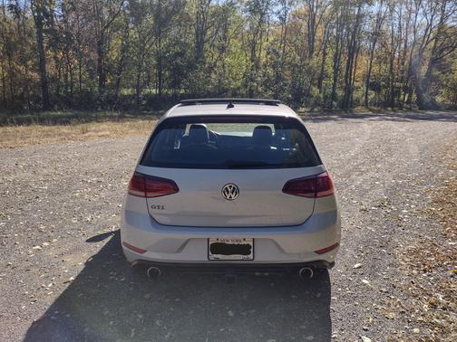 2019 Volkswagen Golf GTI 2.0T SE 4-Door