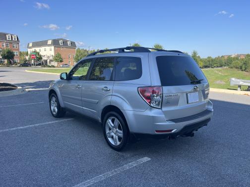 2010 Subaru Forester 2.5 X Premium