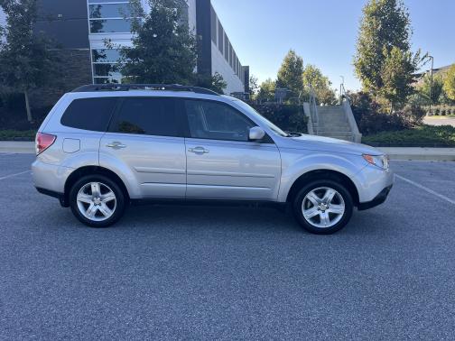 2010 Subaru Forester 2.5 X Premium