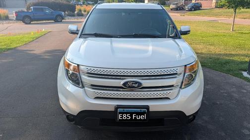 White 2013 Ford Explorer Limited