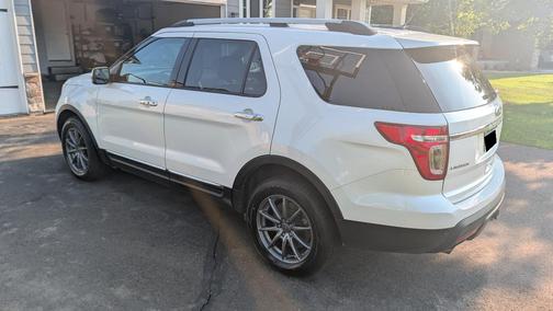 White 2013 Ford Explorer Limited