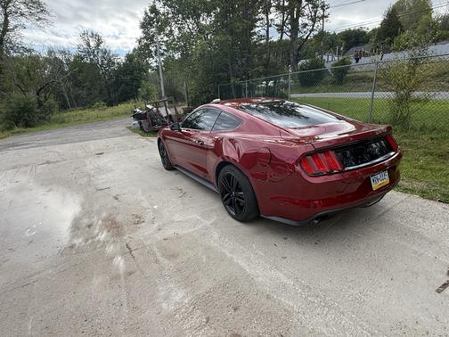 2017 Ford Mustang EcoBoost Premium