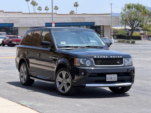 Black 2011 Land Rover Range Rover Sport HSE