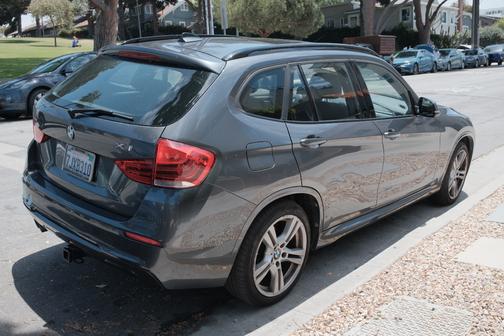 Gray 2015 BMW X1 sDrive28i