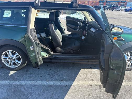 2012 MINI Cooper Clubman Base