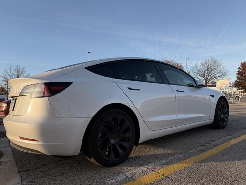2021 Tesla Model 3 Standard Range Plus